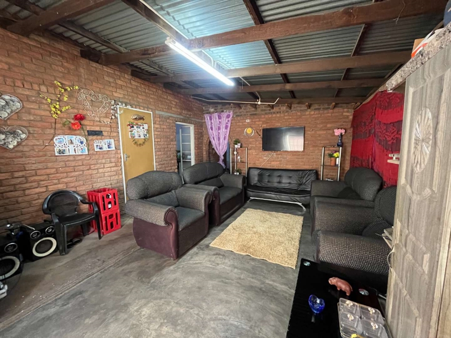 2 Bedroom Property for Sale in Keimoes Northern Cape
